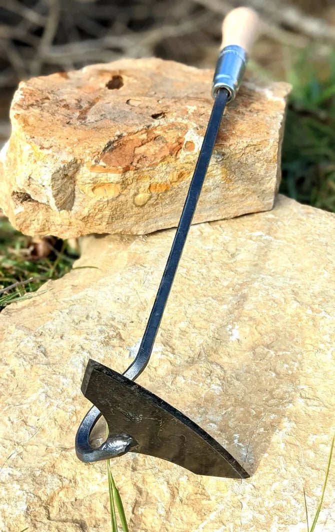 Batwing Hoe, Cotton Hoe Hand Forged Garden Tool - Cheeky Garden