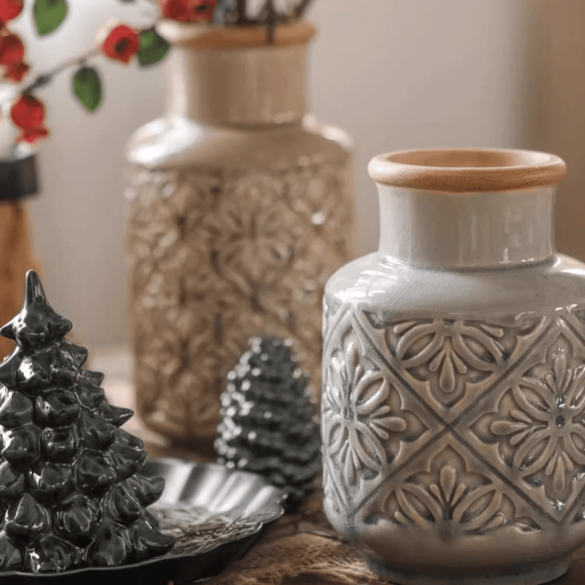 Domino Embossed Pattern Vase - Cheeky Garden