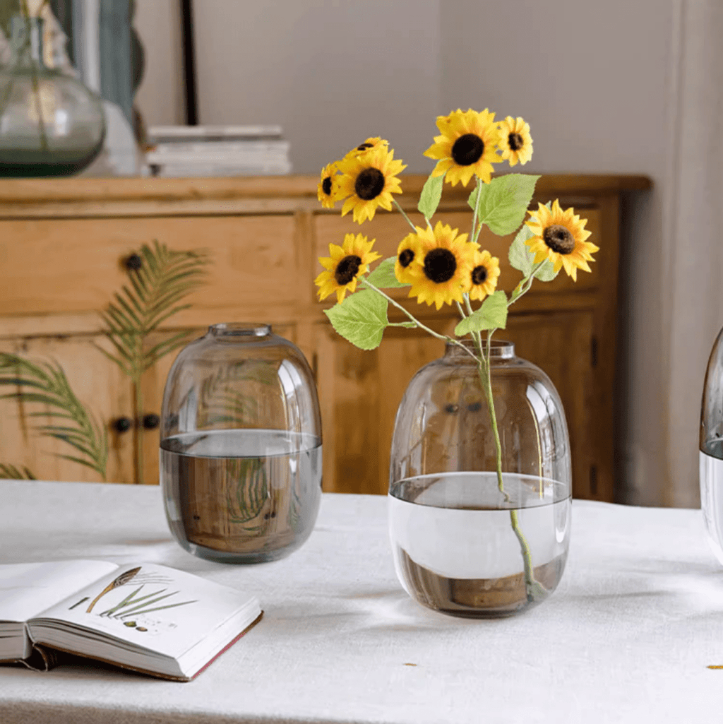 Modern Clear Glass Vase - Cheeky Garden