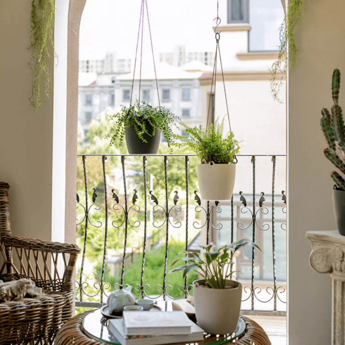 Modern Resin Hanging Planter for Artificial Plants - Cheeky Garden
