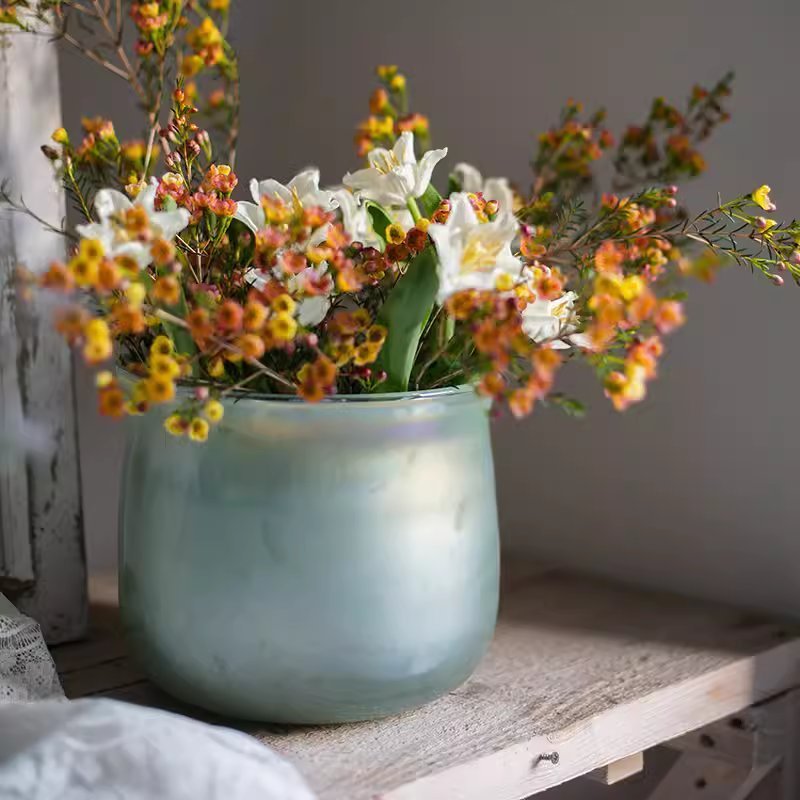 Ruhai Low Glass Vase - Cheeky Garden