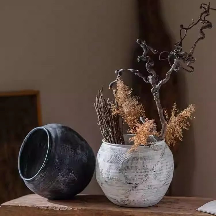 Sierra Round Pot Planter - Cheeky Garden
