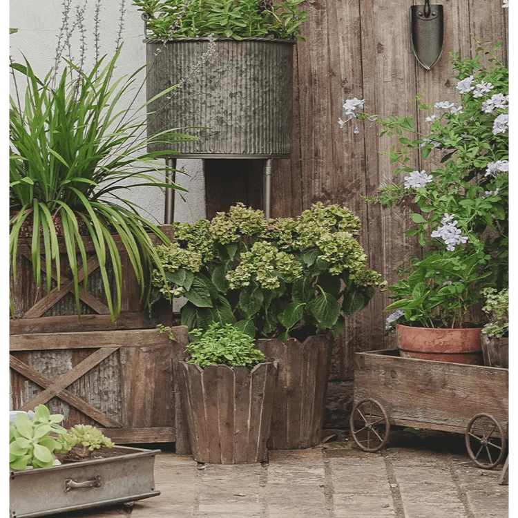 Spliced Solid Wood Planter Round - Cheeky Garden