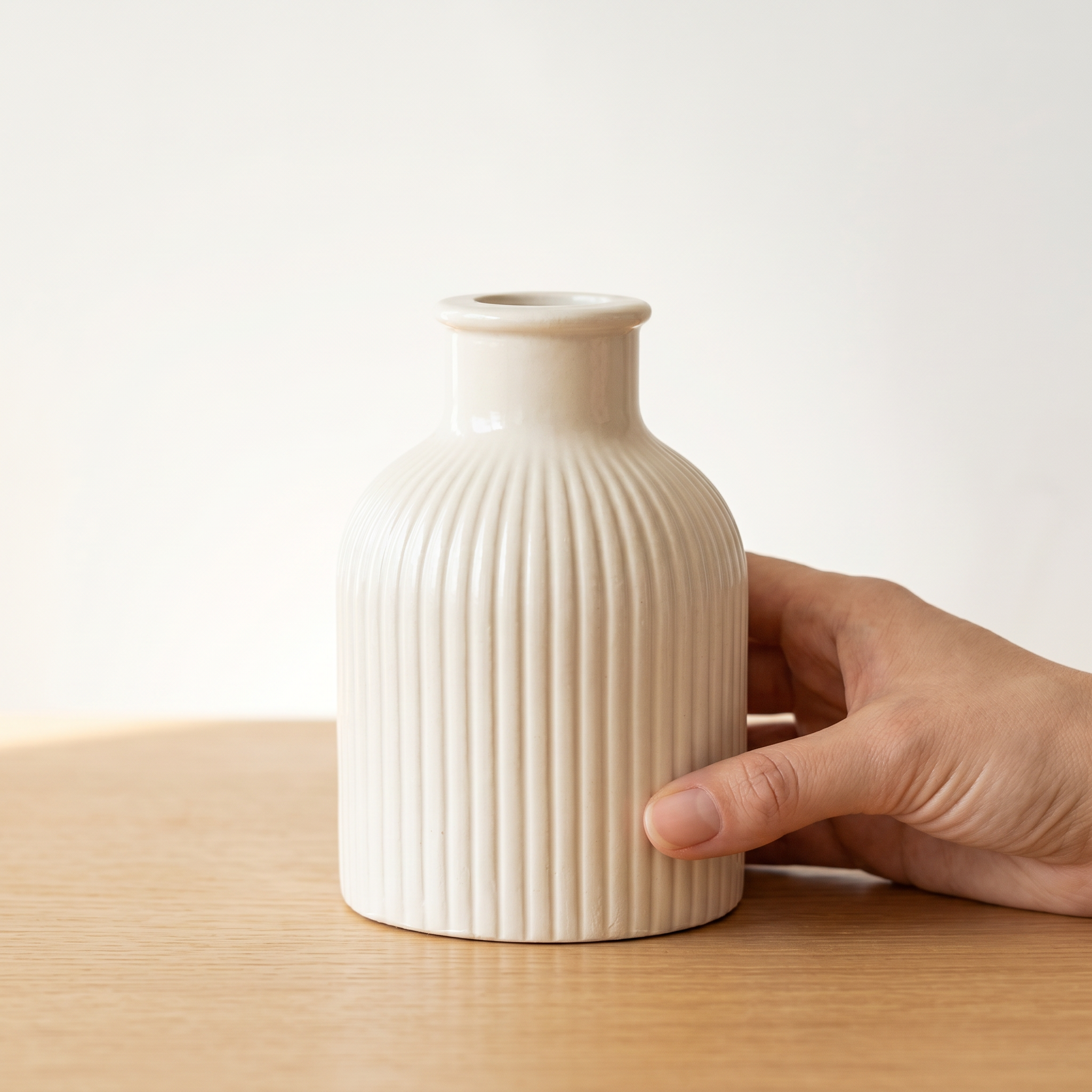 Ribbed Bottle Vase – Gypsum White 4"