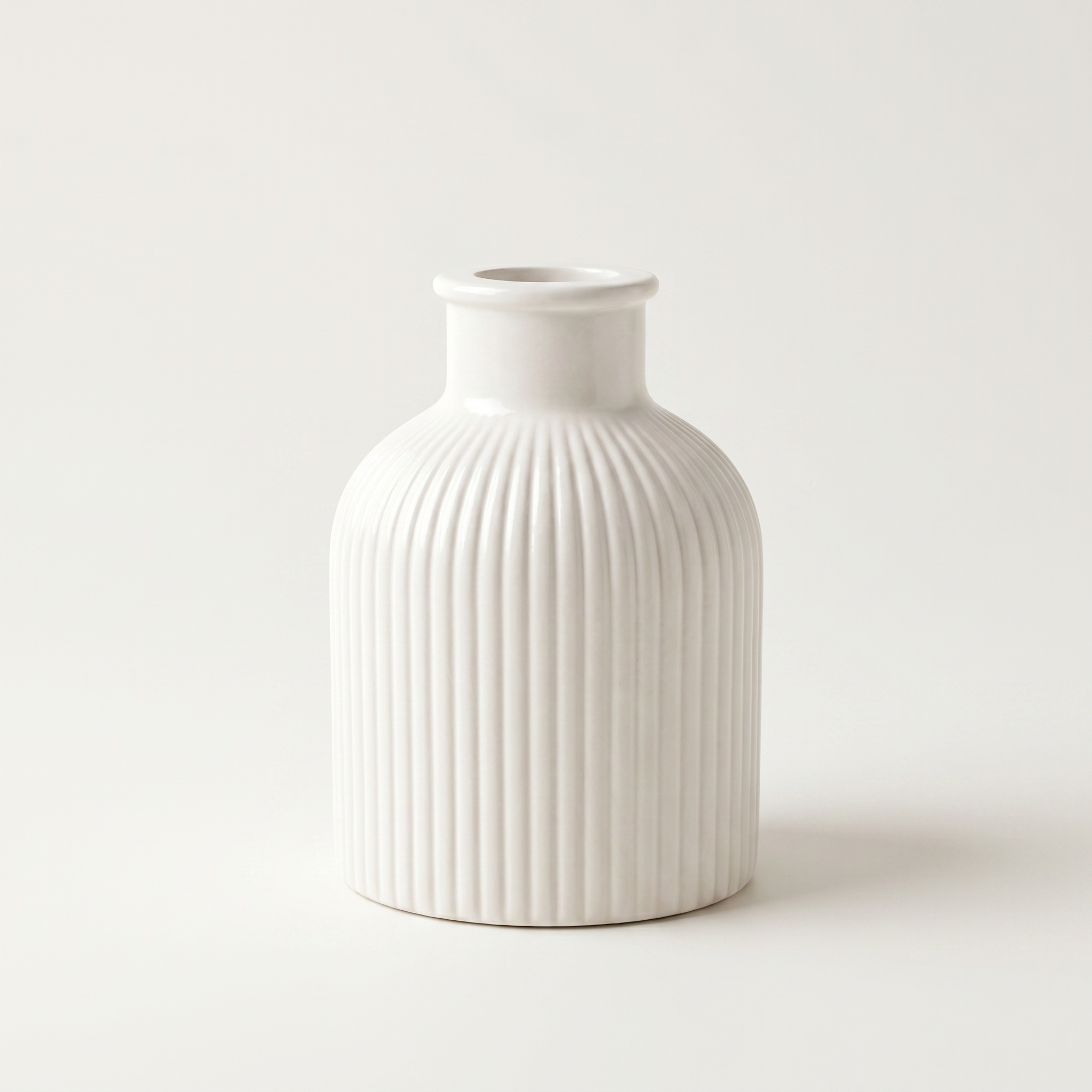 Ribbed Bottle Vase – Gypsum White 4"
