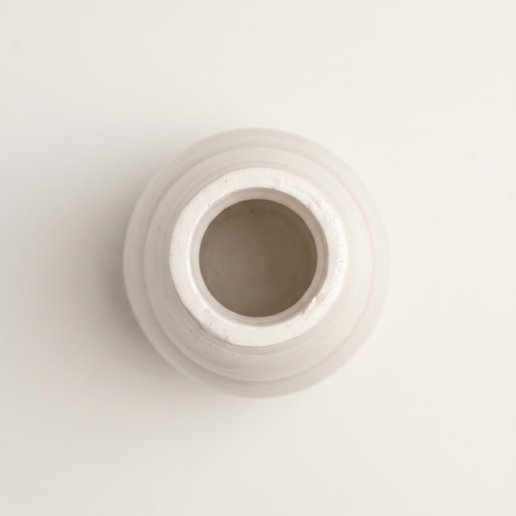 Classic Milk Bottle Vase – Gypsum White 5"