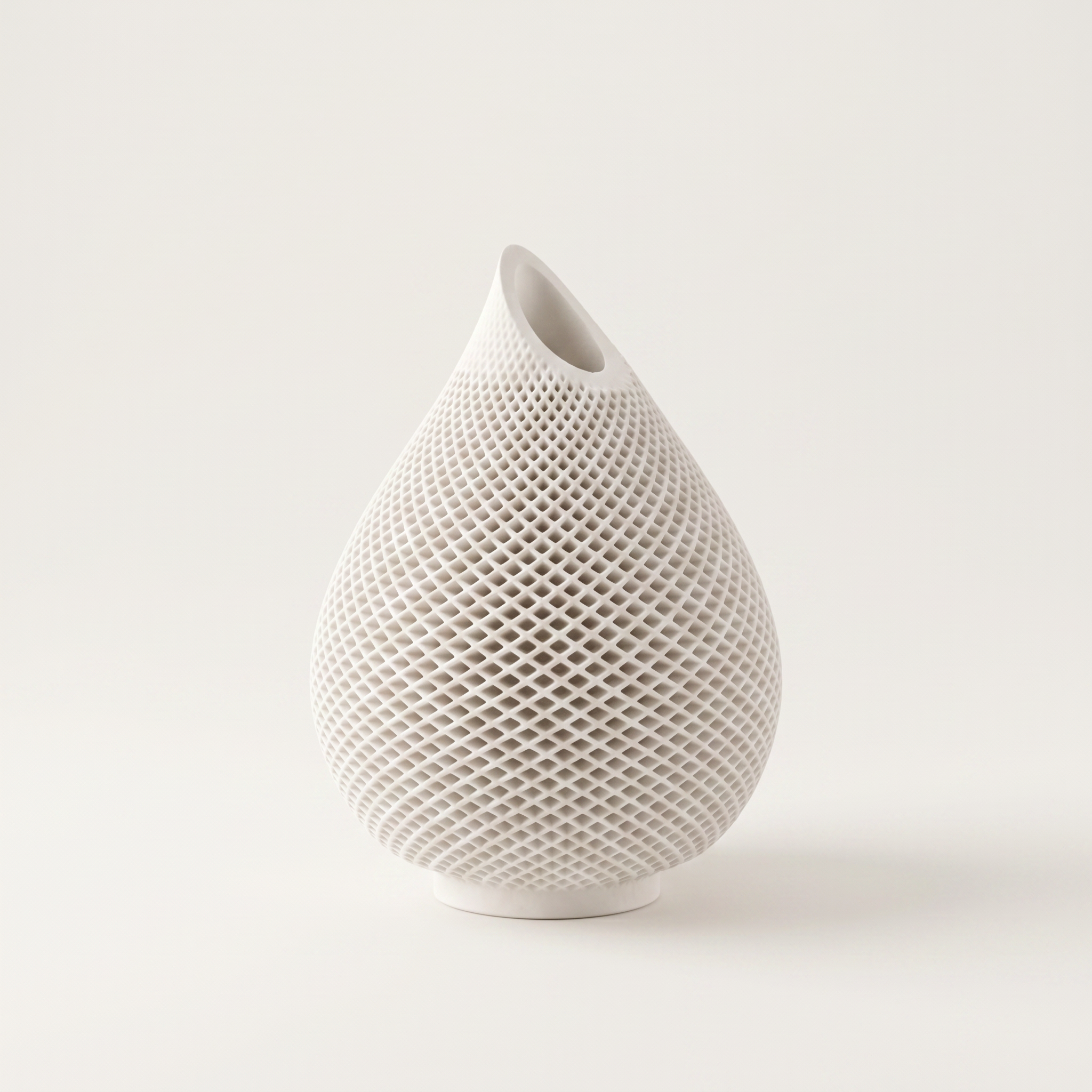 Teardrop Honeycomb Vase – Gypsum White 5"