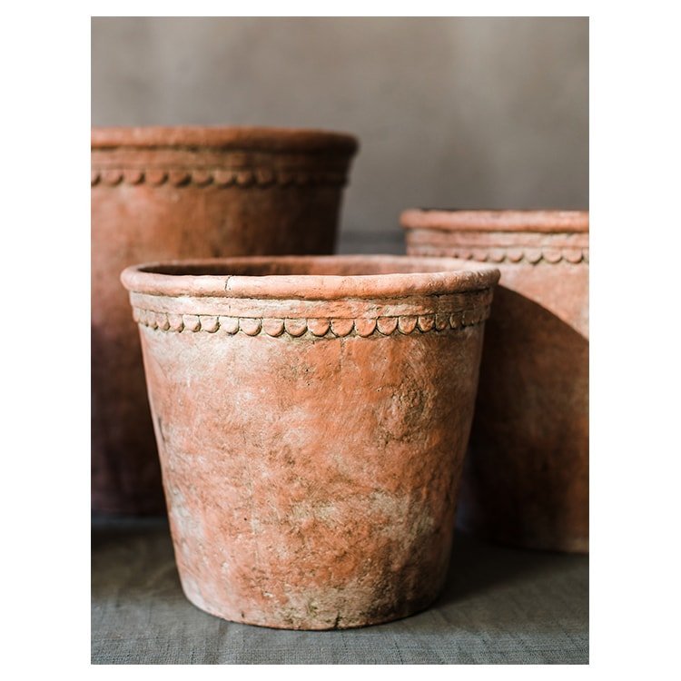 Terracotta Red Concrete Planter Pot - Cheeky Garden
