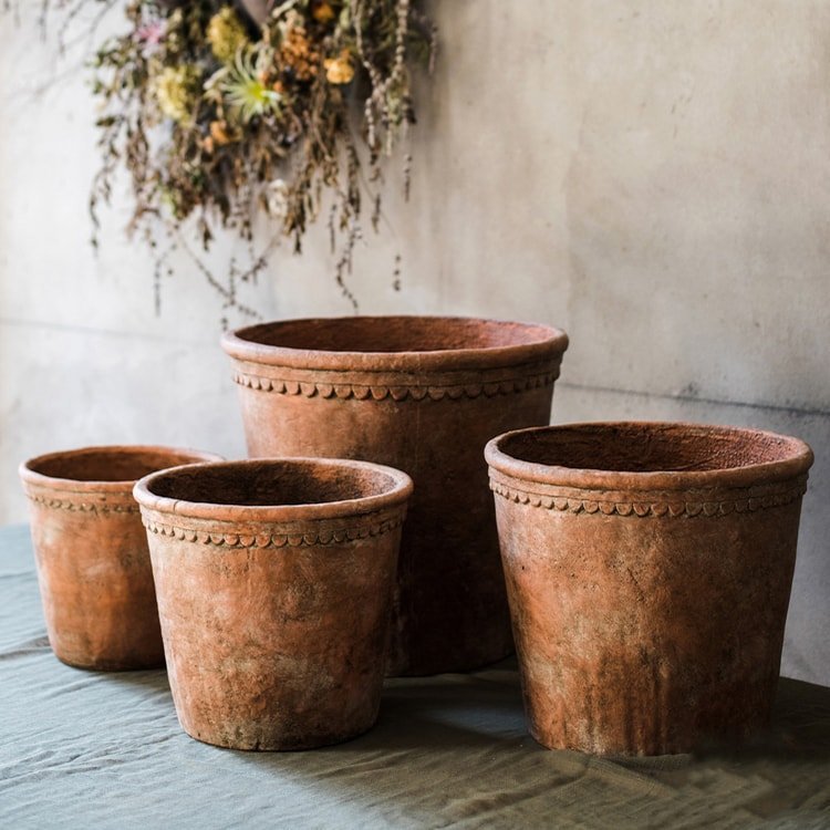 Terracotta Red Concrete Planter Pot - Cheeky Garden