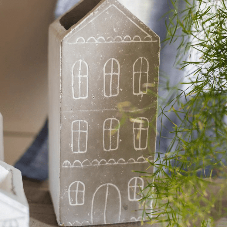 TinyHome Clay Planters - Cheeky Garden